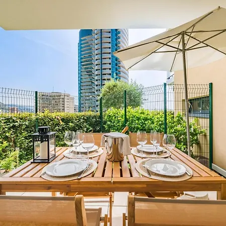 Vue Mer & Tour Odeon - Terrasse - Parking - Bj Apartman *